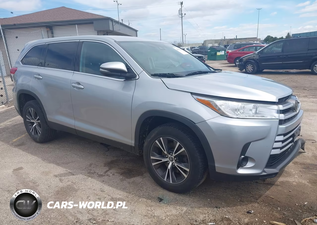 2019 Toyota Highlander Le