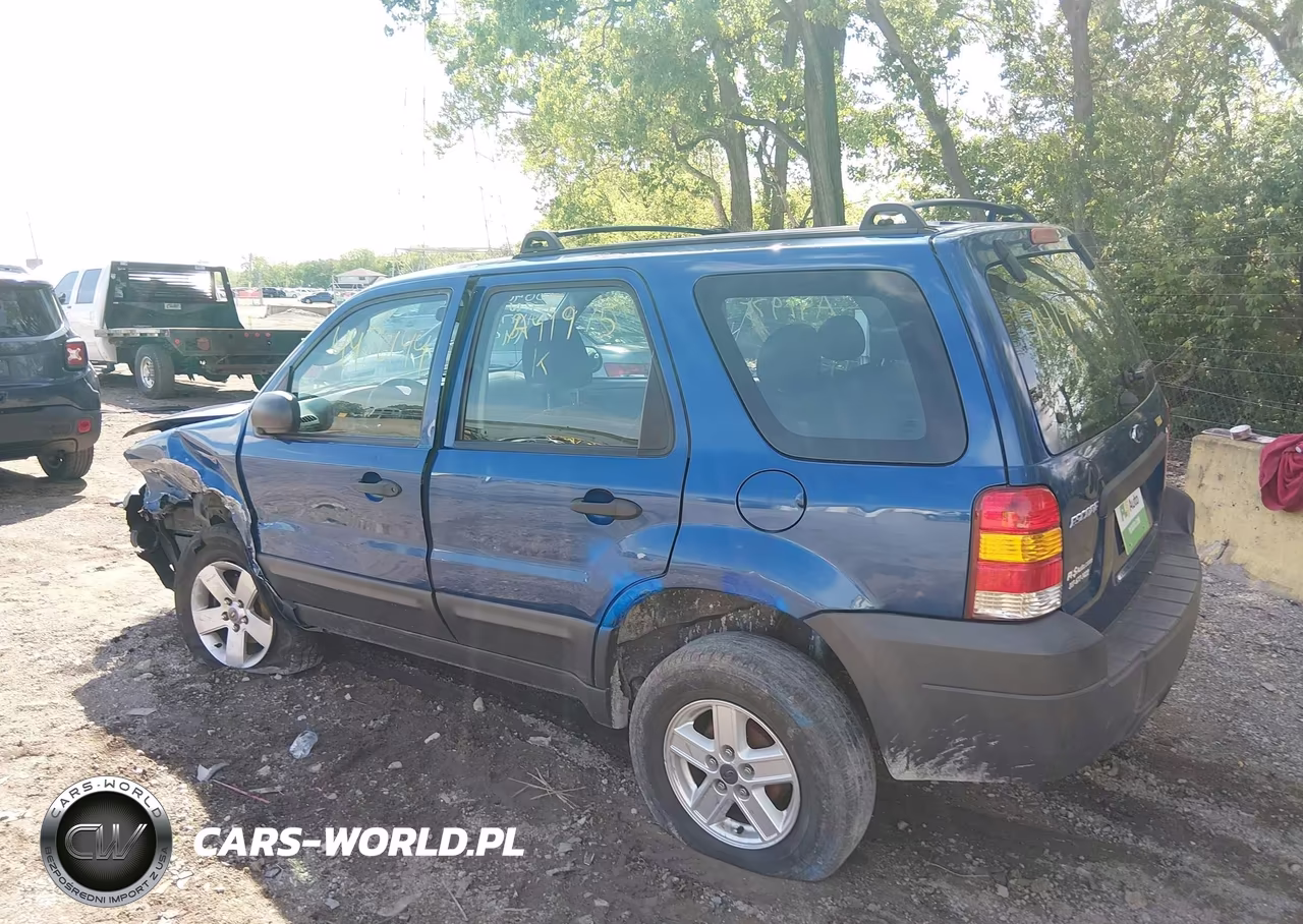 2007 Ford Escape Xls-Xls Manual VIN:1FMYU02ZX7KA41975 - 3