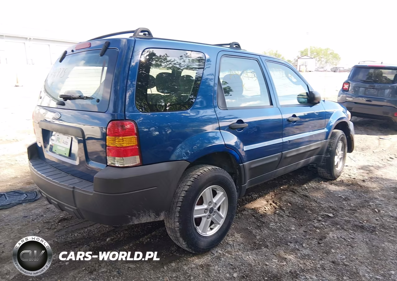 2007 Ford Escape Xls-Xls Manual VIN:1FMYU02ZX7KA41975 - 4