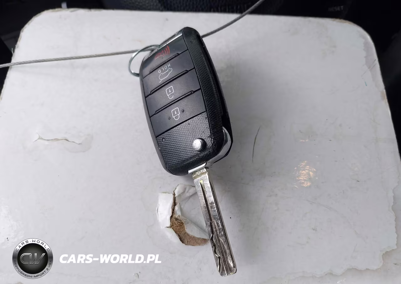 2014 Kia Soul + VIN:KNDJP3A56E7084013 - 11