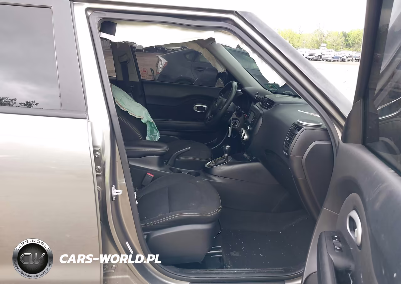 2014 Kia Soul + VIN:KNDJP3A56E7084013 - 5