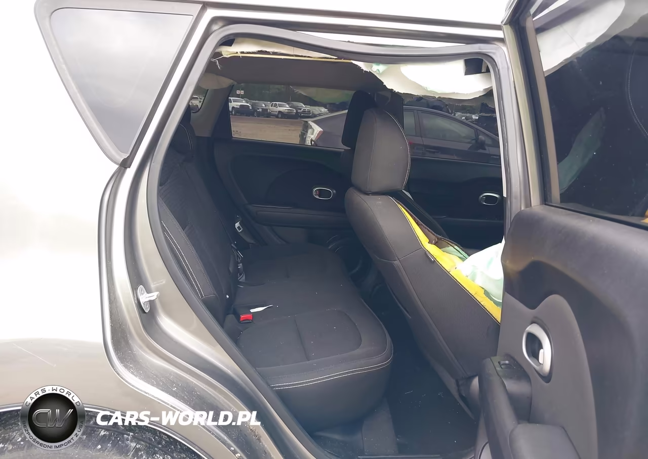 2014 Kia Soul + VIN:KNDJP3A56E7084013 - 8