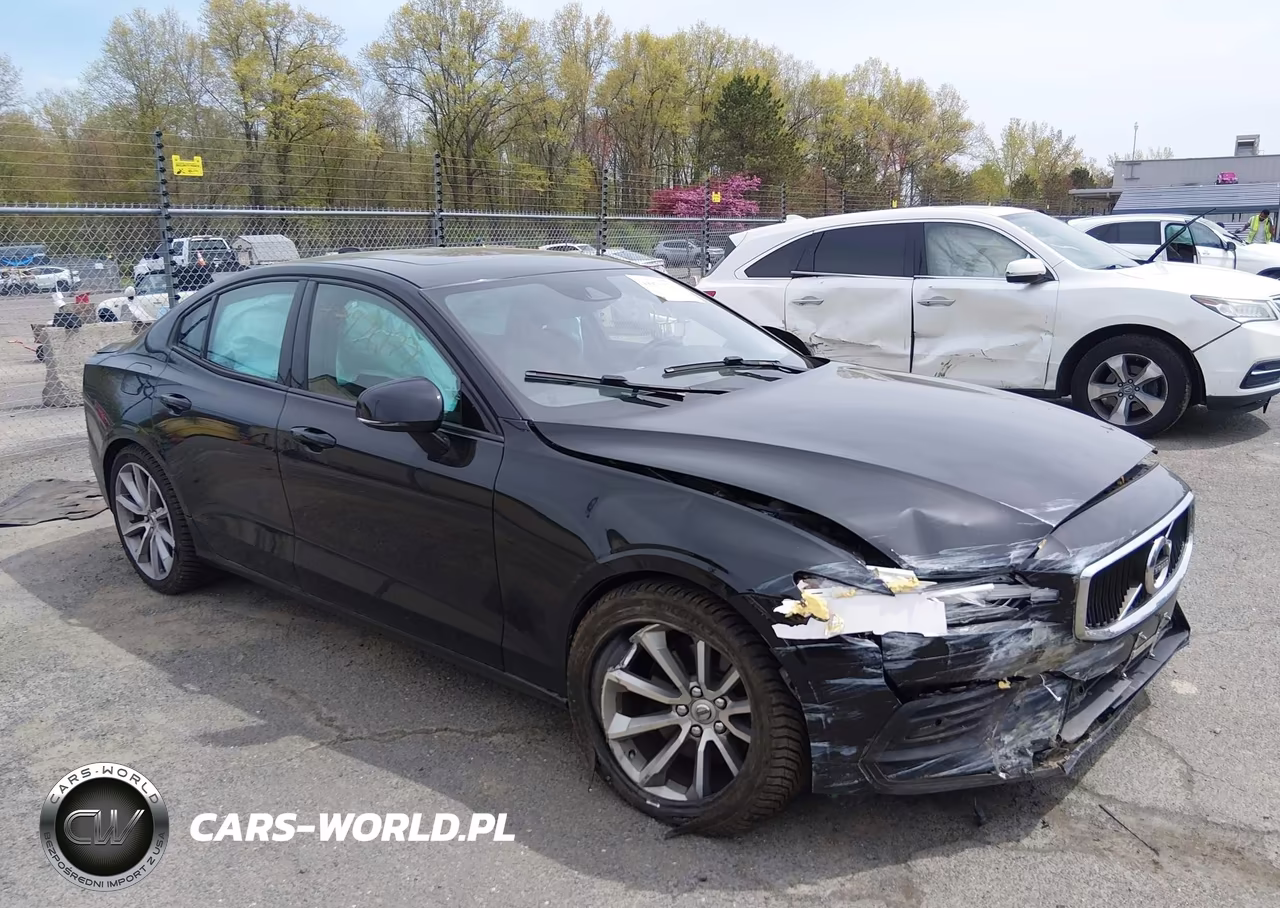2019 Volvo S60 T5 Momentum