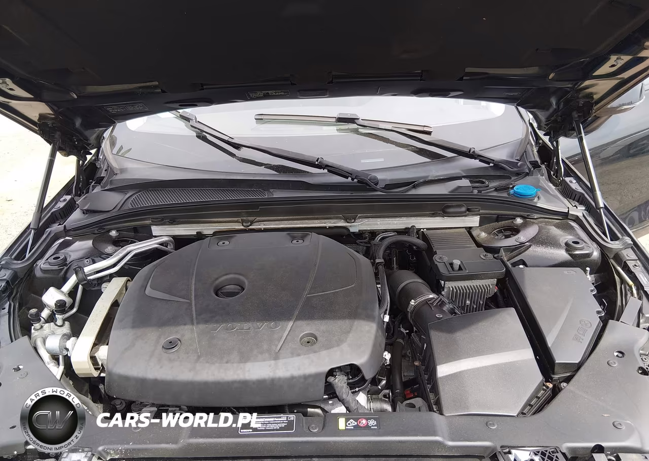 2019 Volvo S60 T5 Momentum VIN:7JR102FK6KG016529 - 10