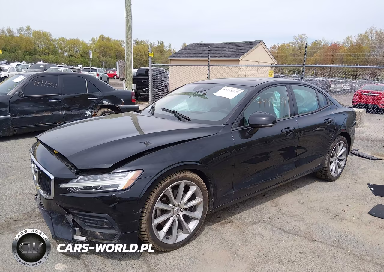 2019 Volvo S60 T5 Momentum VIN:7JR102FK6KG016529 - 2