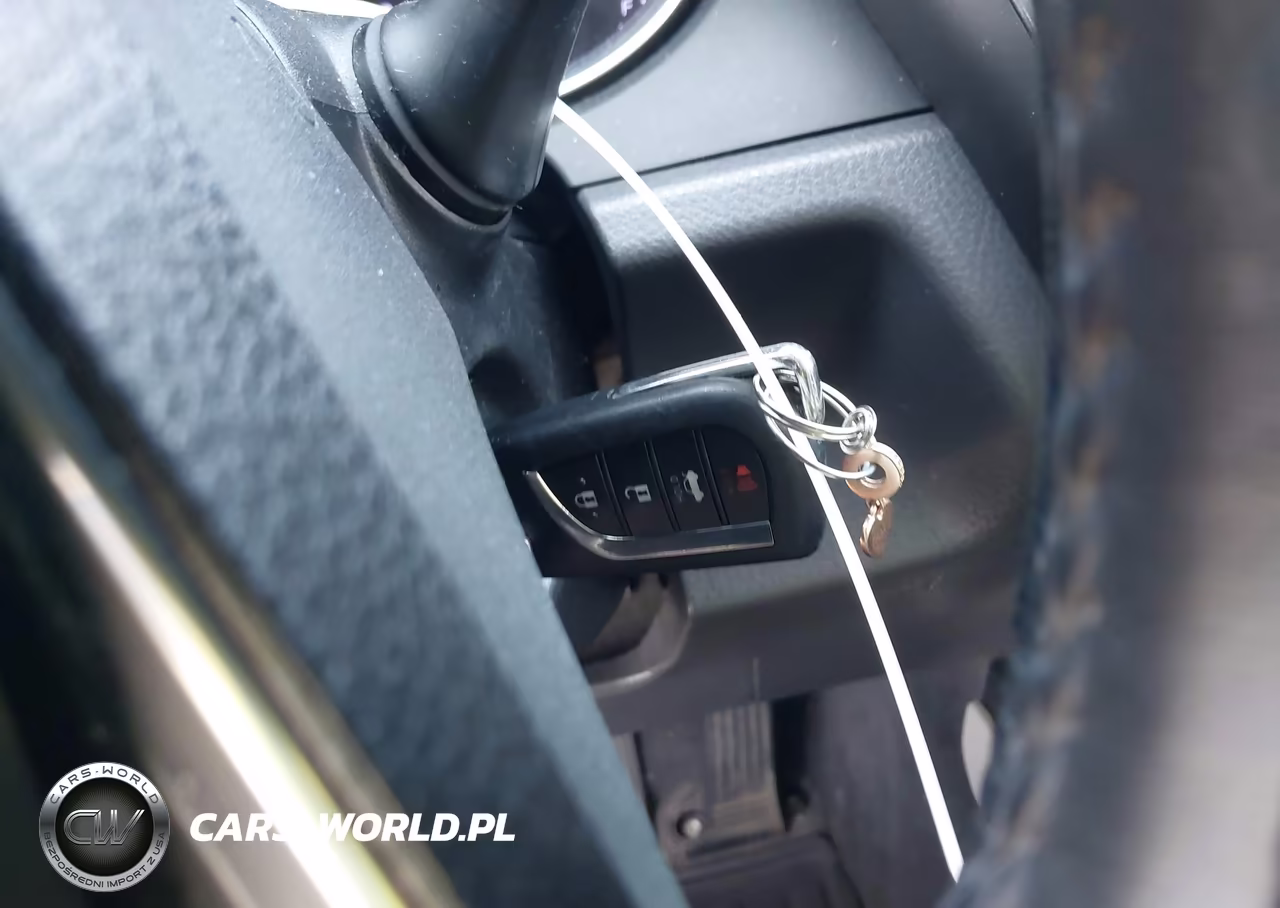 2018 Toyota Camry Se VIN:4T1B11HK9JU086920 - 11