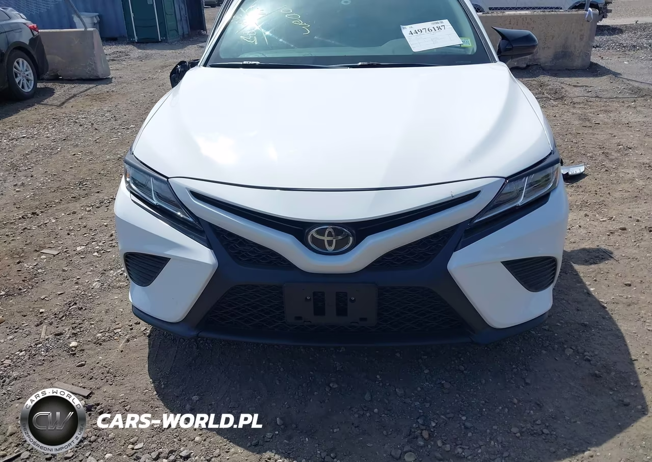 2018 Toyota Camry Se VIN:4T1B11HK9JU086920 - 12