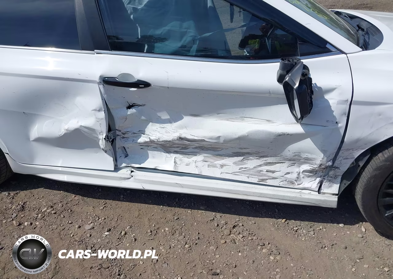 2018 Toyota Camry Se VIN:4T1B11HK9JU086920 - 6