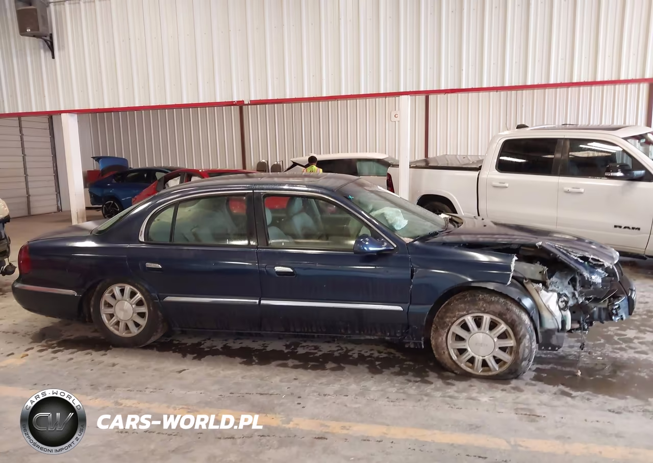 2002 Lincoln Continental VIN:1LNHM97V72Y683327 - 13