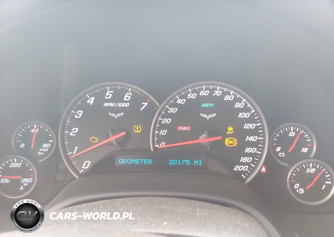 2012 Chevrolet Corvette Grand Sport VIN:1G1YS3DWXC5108655 - 7