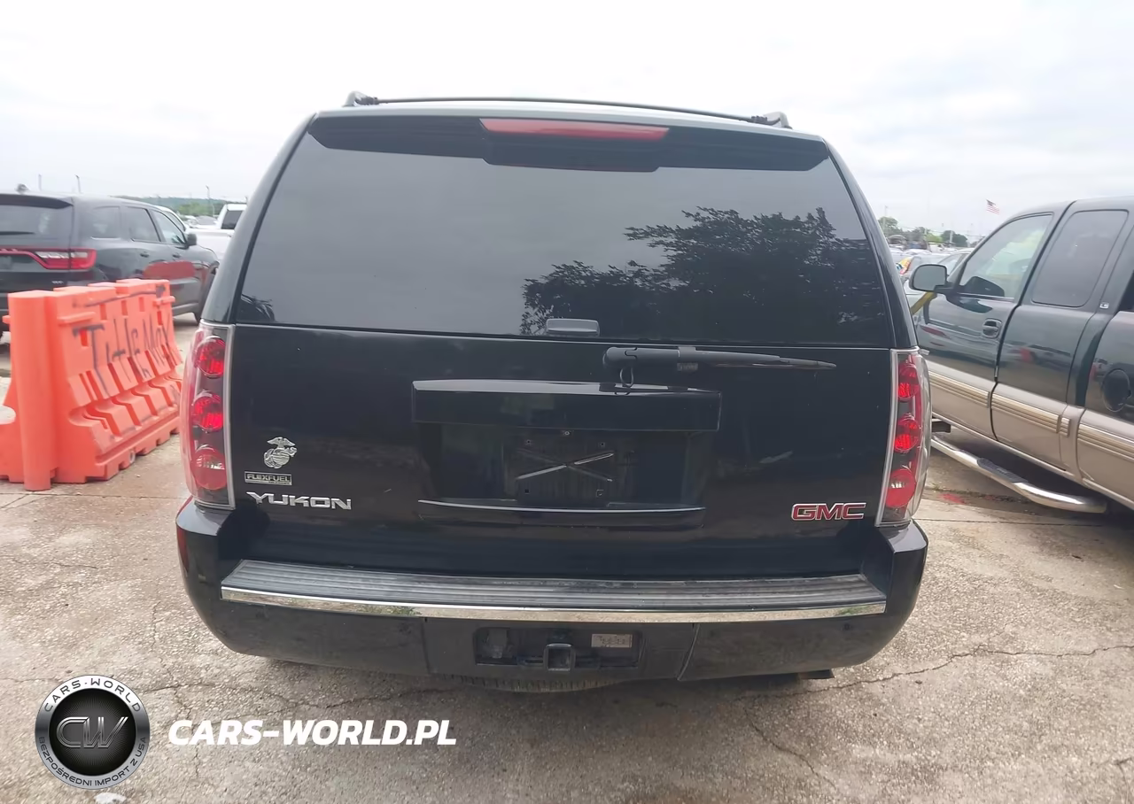 2011 GMC Yukon Denali VIN:1GKS1EEF7BR216222 - 16