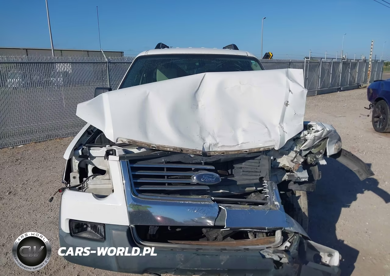 2007 Ford Explorer Xlt VIN:1FMEU73E07UB27081 - 12