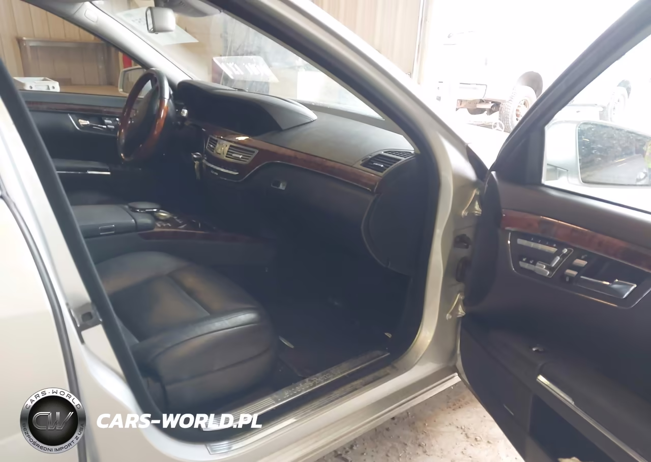 2010 Mercedes-Benz S 550 4Matic VIN:WDDNG8GB5AA321475 - 5