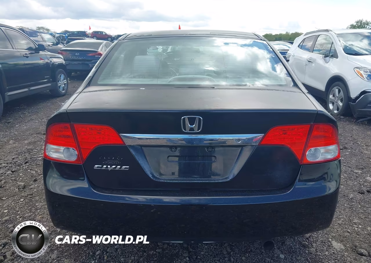 2011 Honda Civic Lx VIN:2HGFA1F50BH530761 - 17