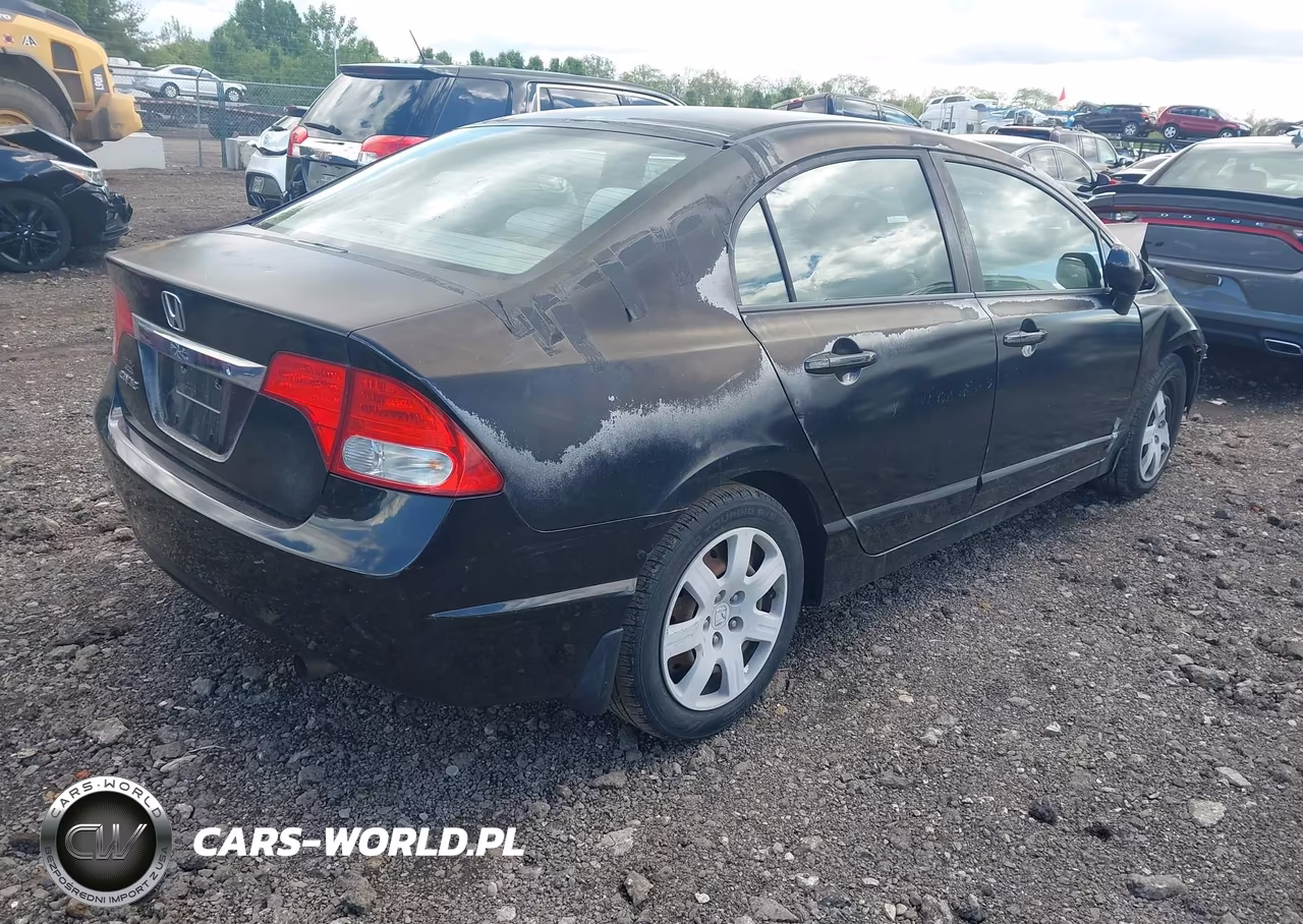 2011 Honda Civic Lx VIN:2HGFA1F50BH530761 - 4