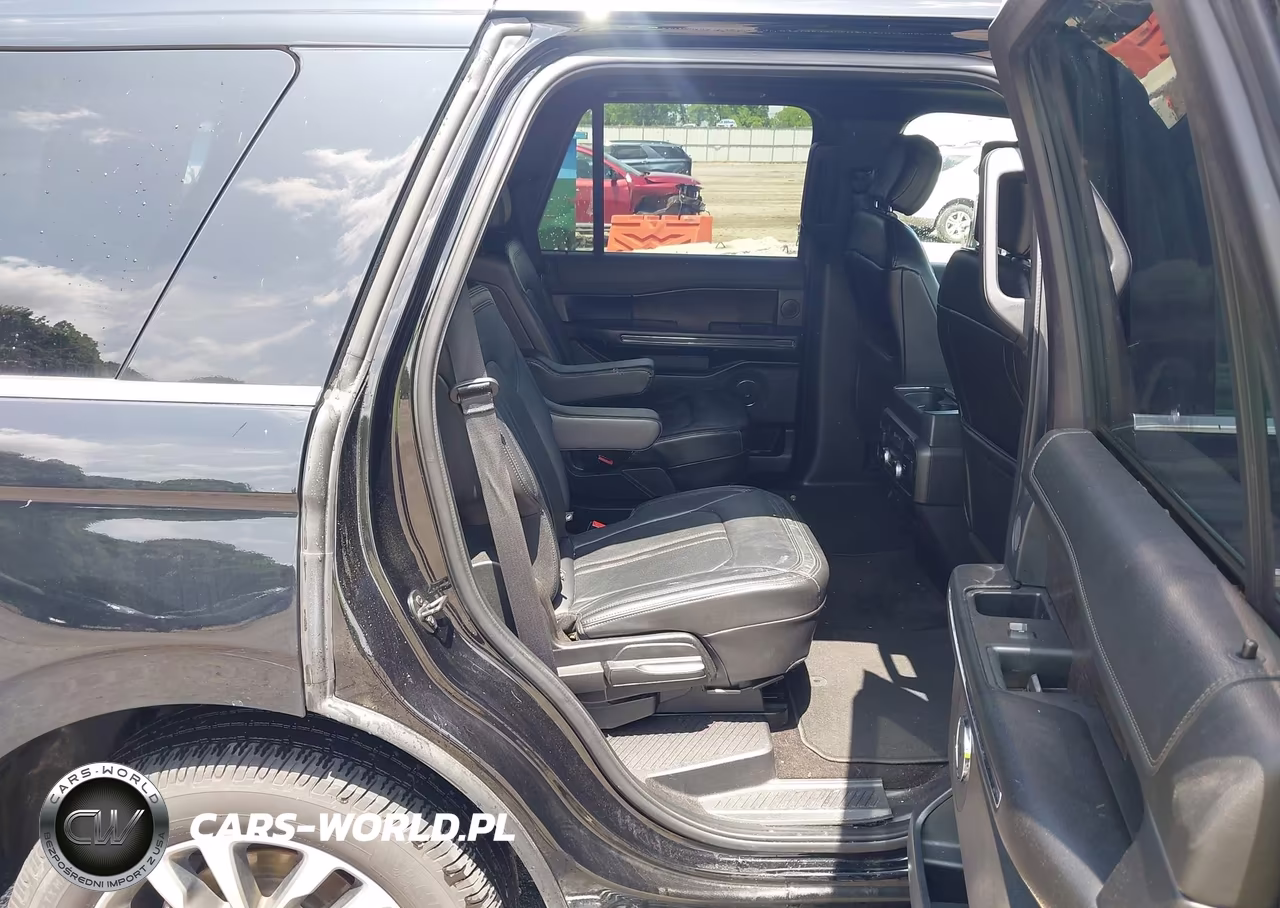 2018 Ford Expedition Limited VIN:1FMJU1KT9JEA68917 - 8
