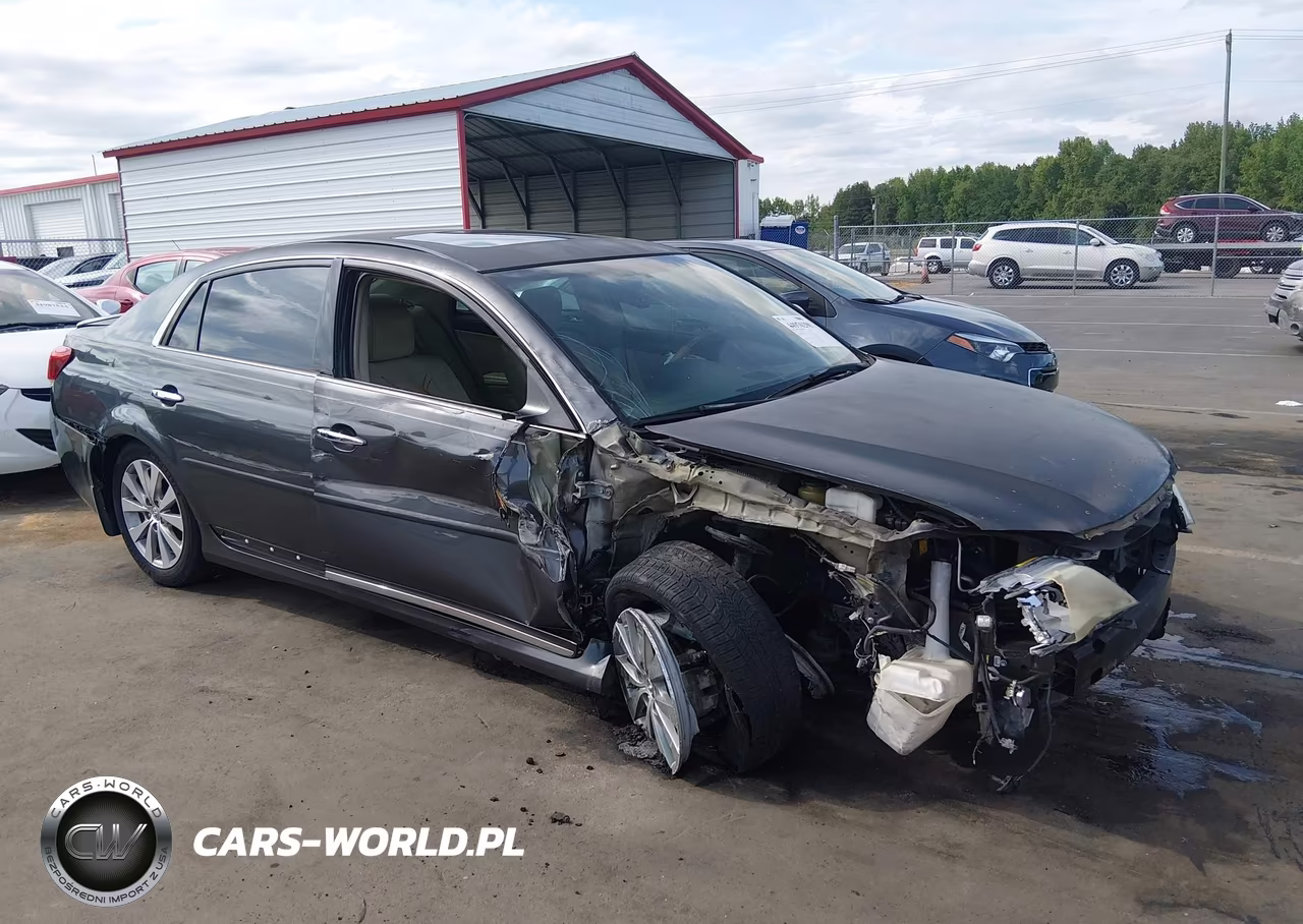 2011 Toyota Avalon Limited – zdjęcie 1 z 17