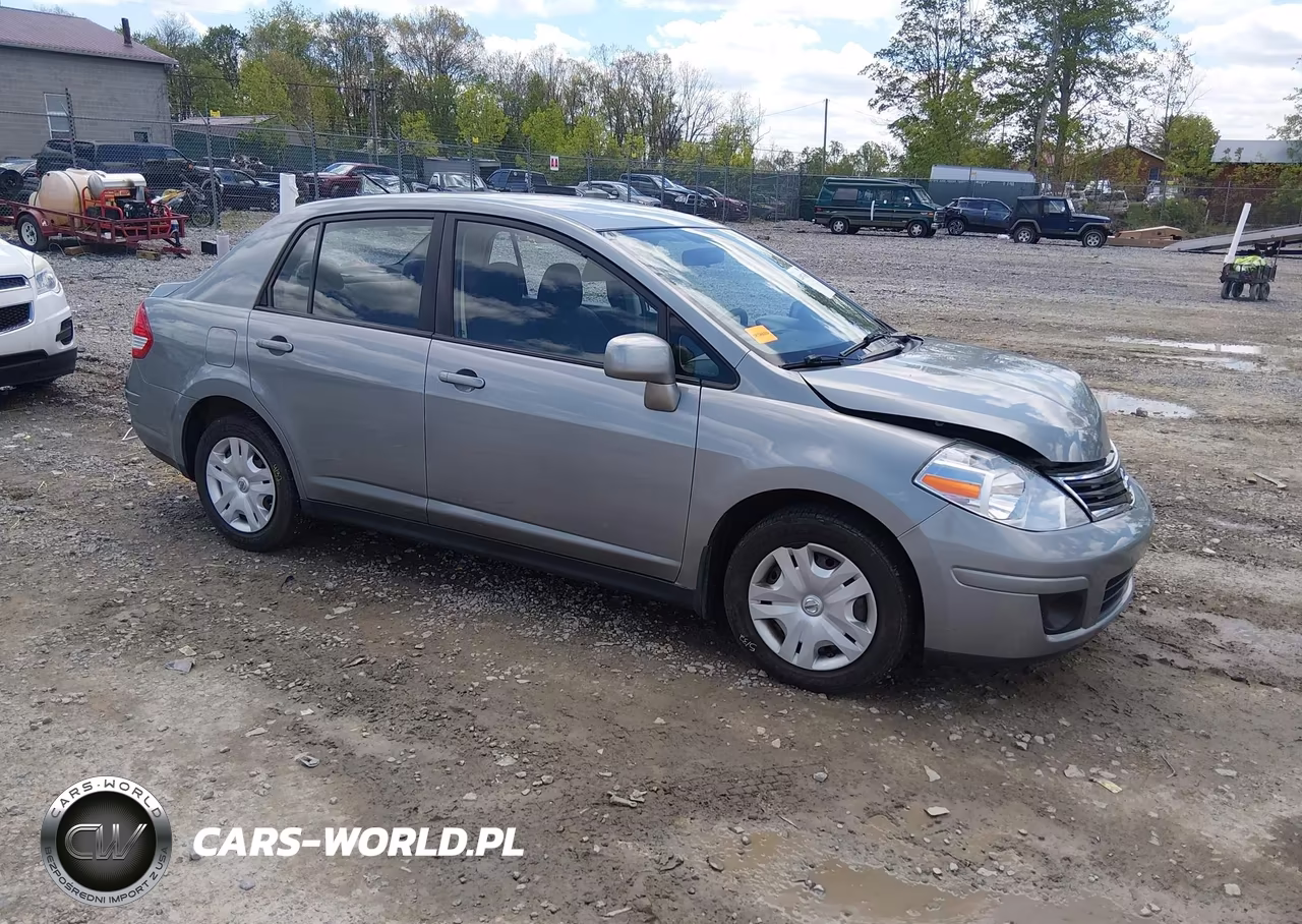 2011 Nissan Versa 1.8S