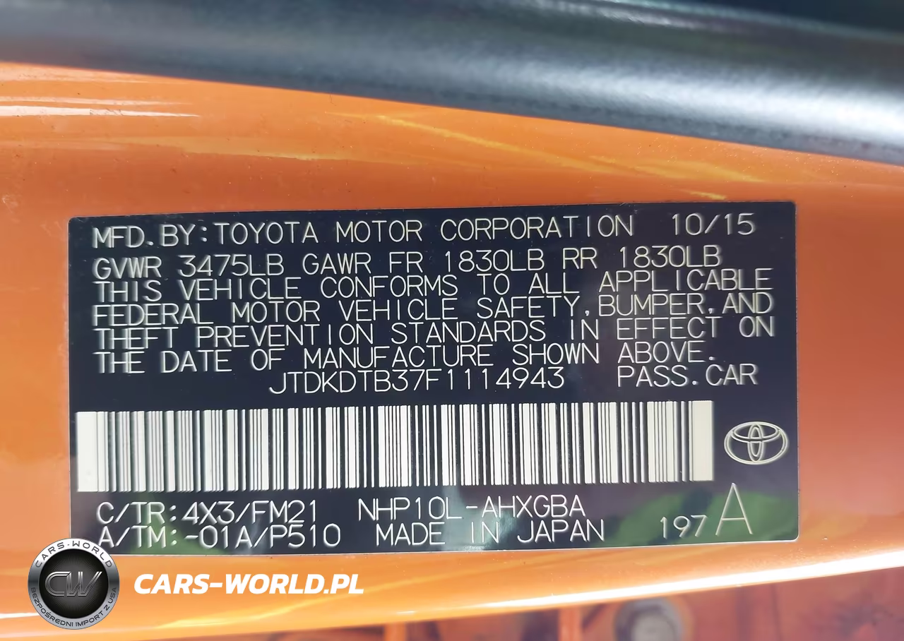 2015 Toyota Prius C Three VIN:JTDKDTB37F1114943 - 9