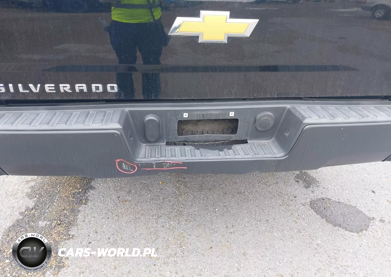 2018 Chevrolet Silverado 1500 Wt VIN:3GCUKNEHXJG138326 - 12