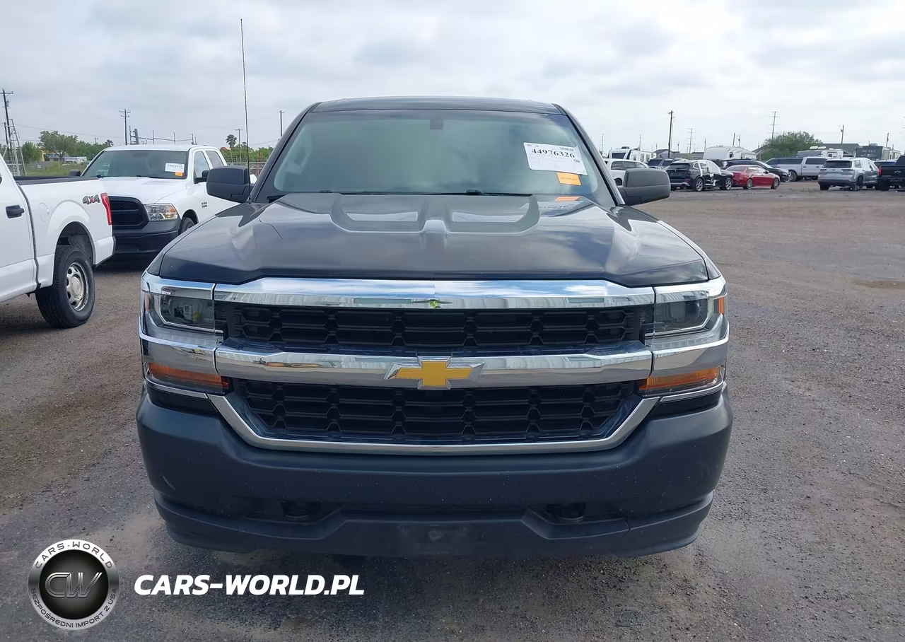2018 Chevrolet Silverado 1500 Wt VIN:3GCUKNEHXJG138326 - 14