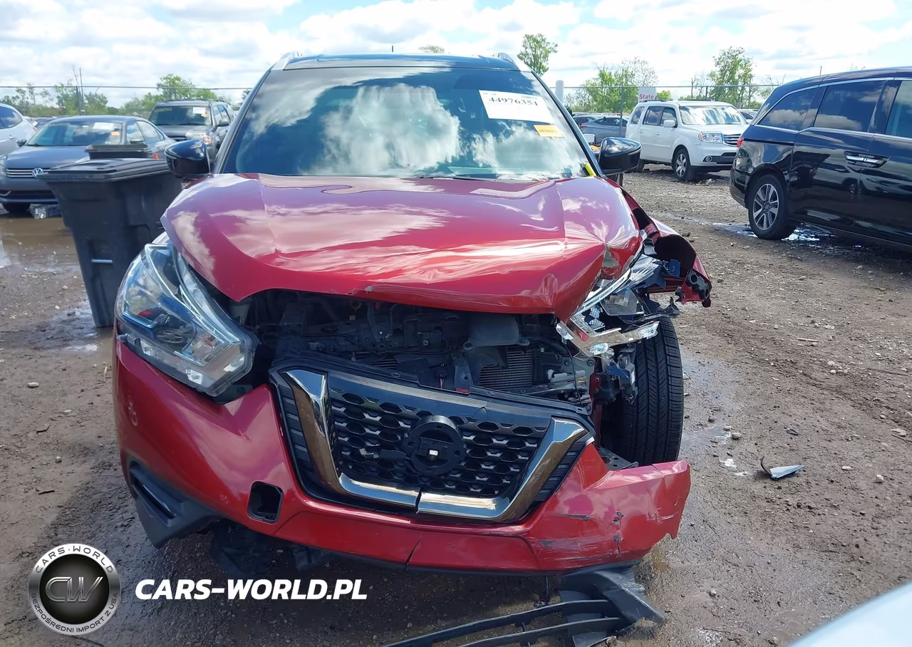 2019 Nissan Kicks Sr VIN:3N1CP5CU3KL569793 - 12