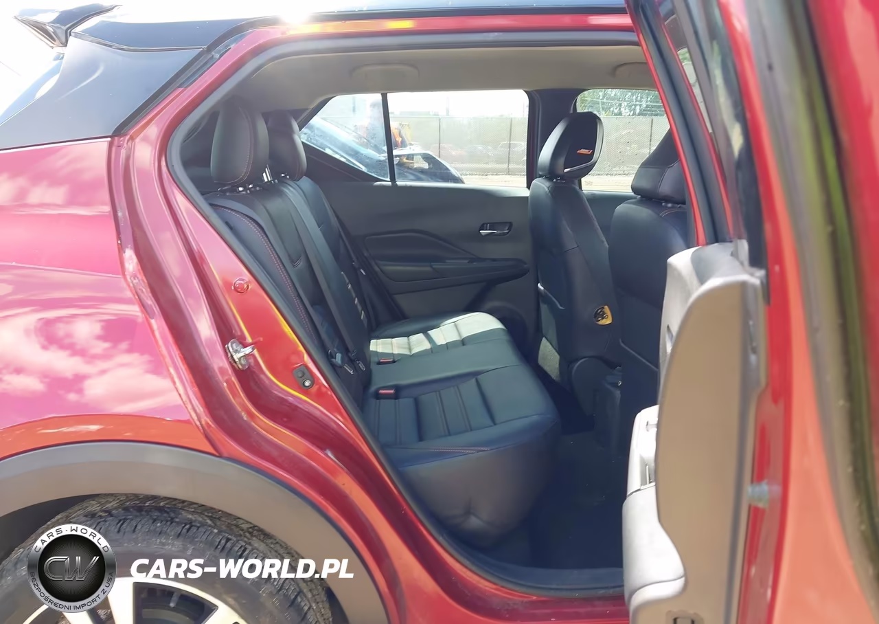 2019 Nissan Kicks Sr VIN:3N1CP5CU3KL569793 - 8