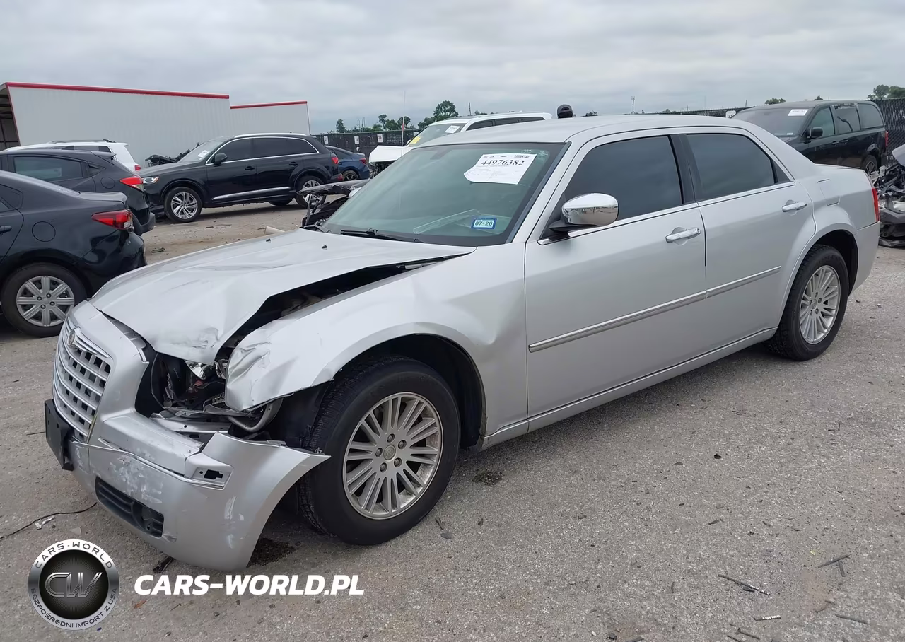 2010 Chrysler 300 Touring-Signature Series-Executive Series VIN:2C3CA5CV2AH326656 - 2