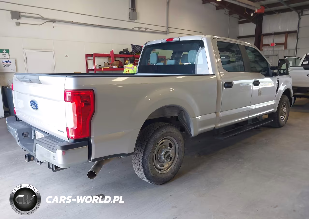 2018 Ford F-350 Xl VIN:1FT8W3A63JEC48723 - 4
