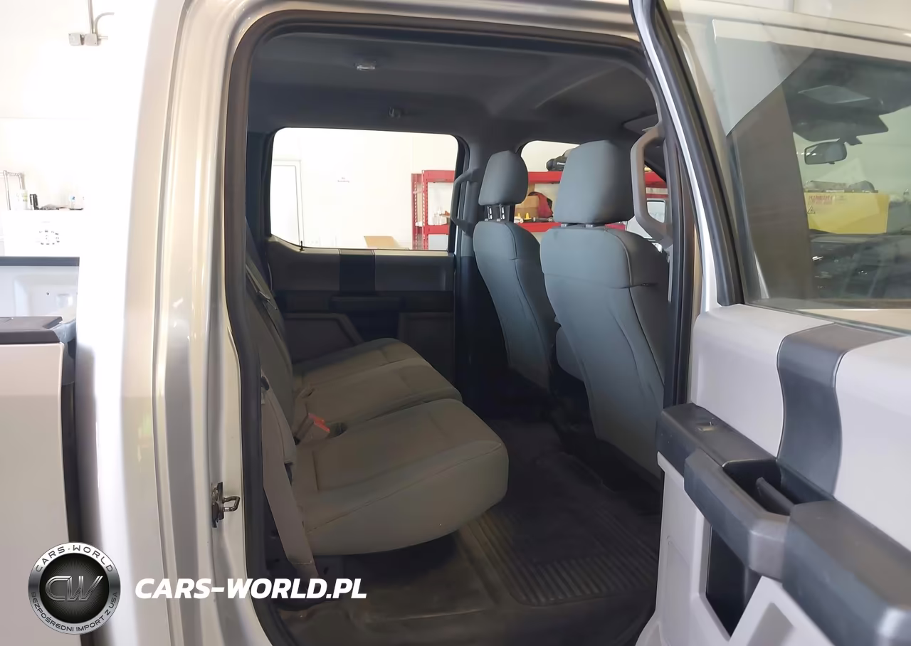 2018 Ford F-350 Xl VIN:1FT8W3A63JEC48723 - 8