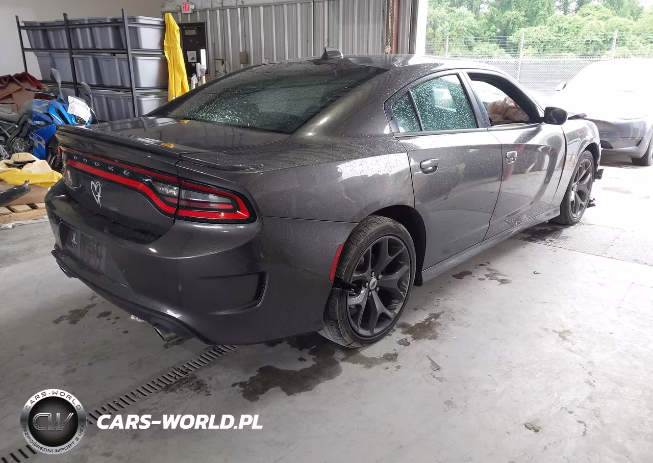 2018 Dodge Charger Sxt Plus Rwd VIN:2C3CDXHGXJH215771 - 4