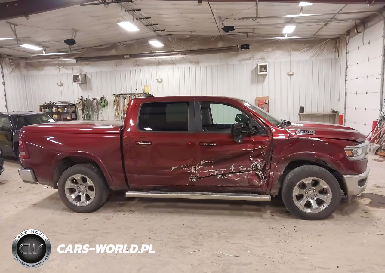 2019 Ram 1500 Laramie 4X4 5'7 Box VIN:1C6SRFJT1KN525608 - 13