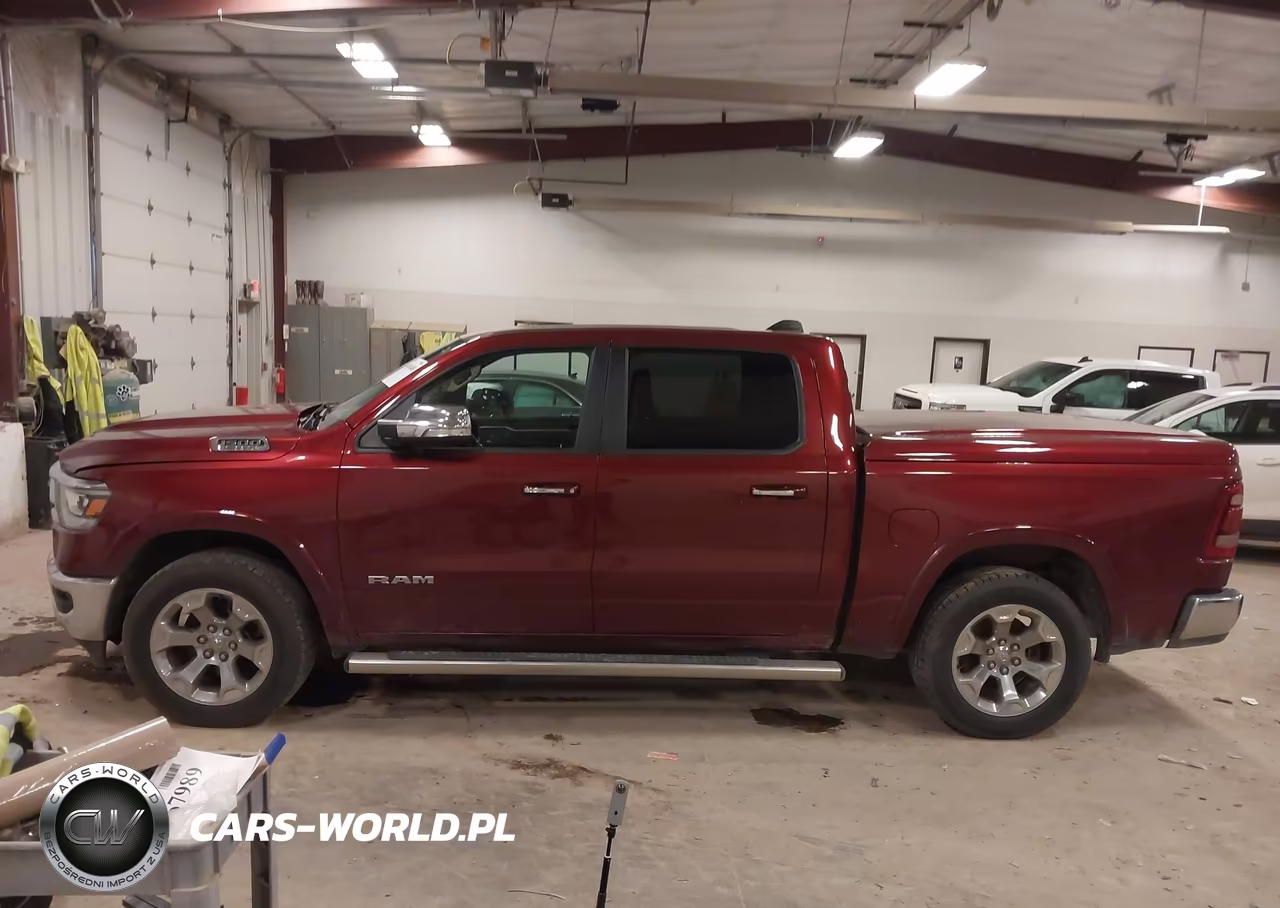 2019 Ram 1500 Laramie 4X4 5'7 Box VIN:1C6SRFJT1KN525608 - 14