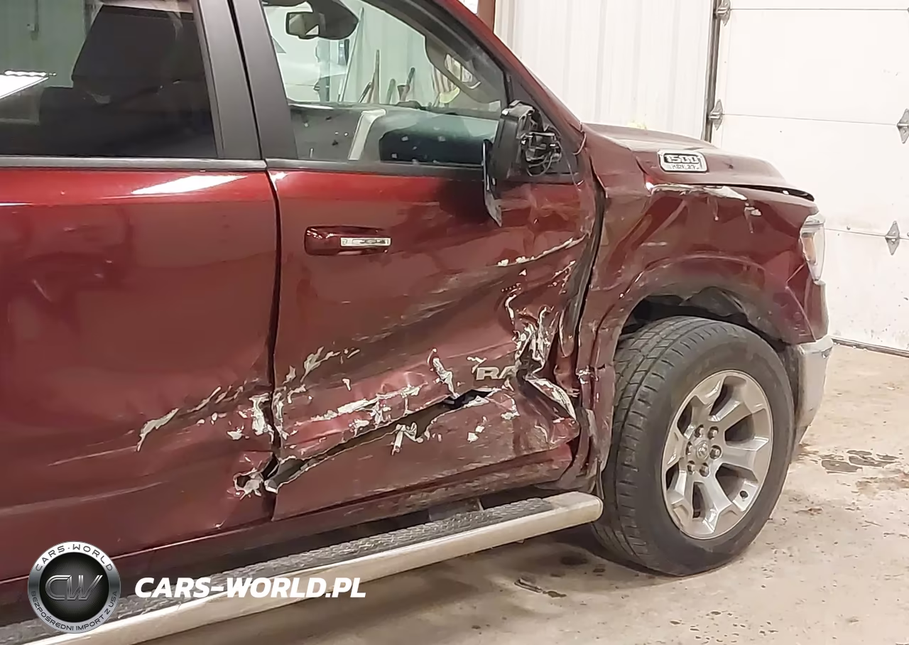 2019 Ram 1500 Laramie 4X4 5'7 Box VIN:1C6SRFJT1KN525608 - 6