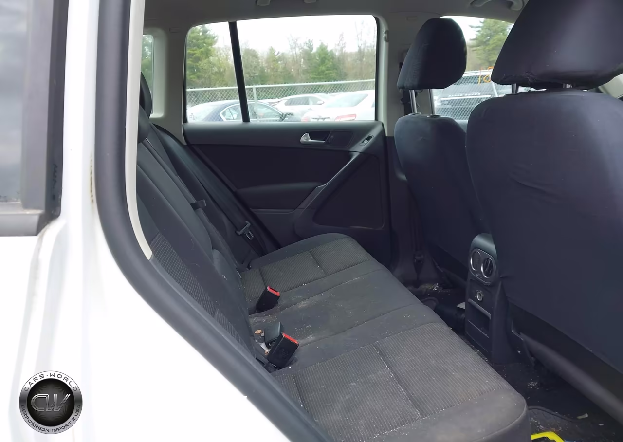 2017 Volkswagen Tiguan 2.0T-2.0T S VIN:WVGBV7AX2HK046617 - 8