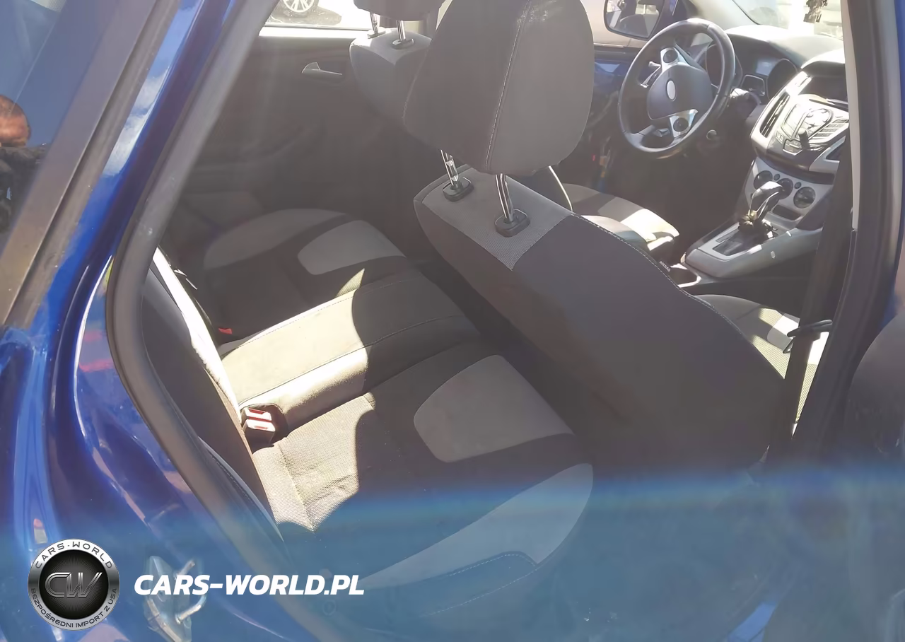 2012 Ford Focus Se VIN:1FAHP3K22CL398951 - 8