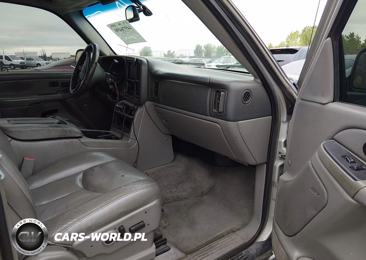 2005 Chevrolet Tahoe Lt VIN:1GNEK13TX5R196101 - 5