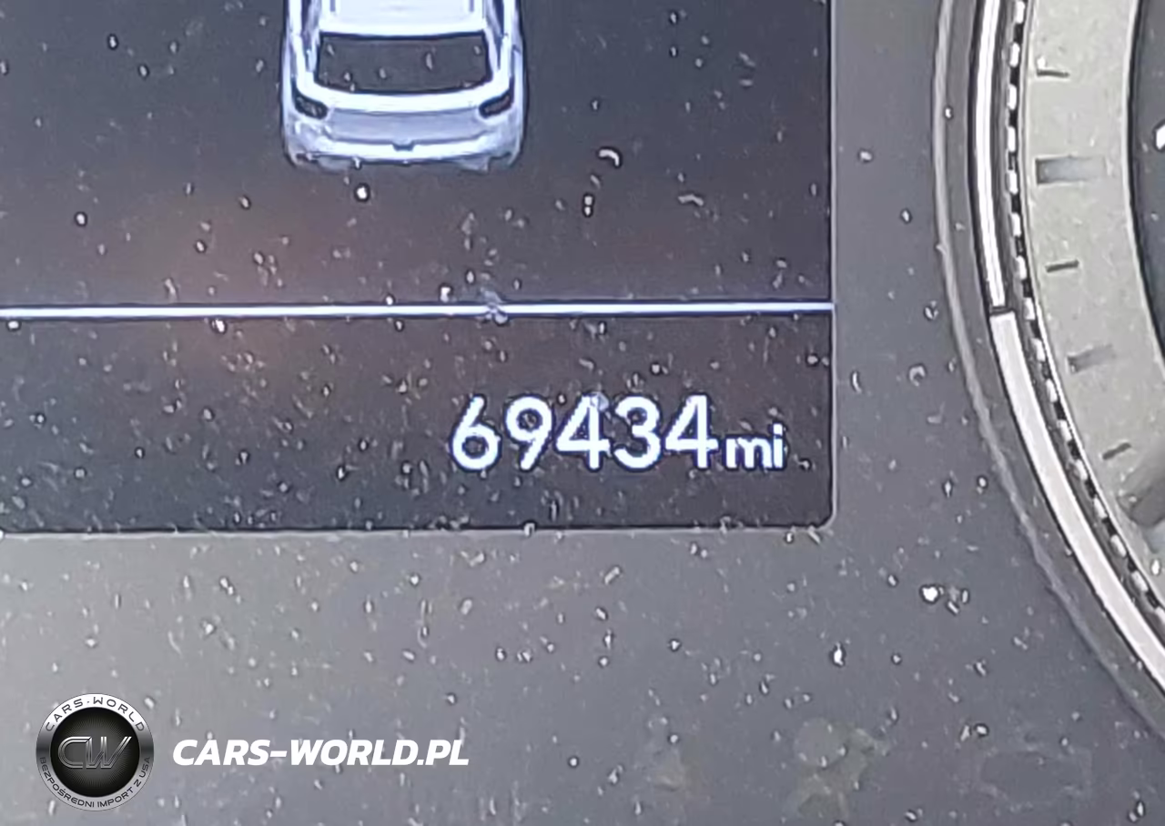 2021 Hyundai Venue Sel VIN:KMHRC8A3XMU082402 - 16