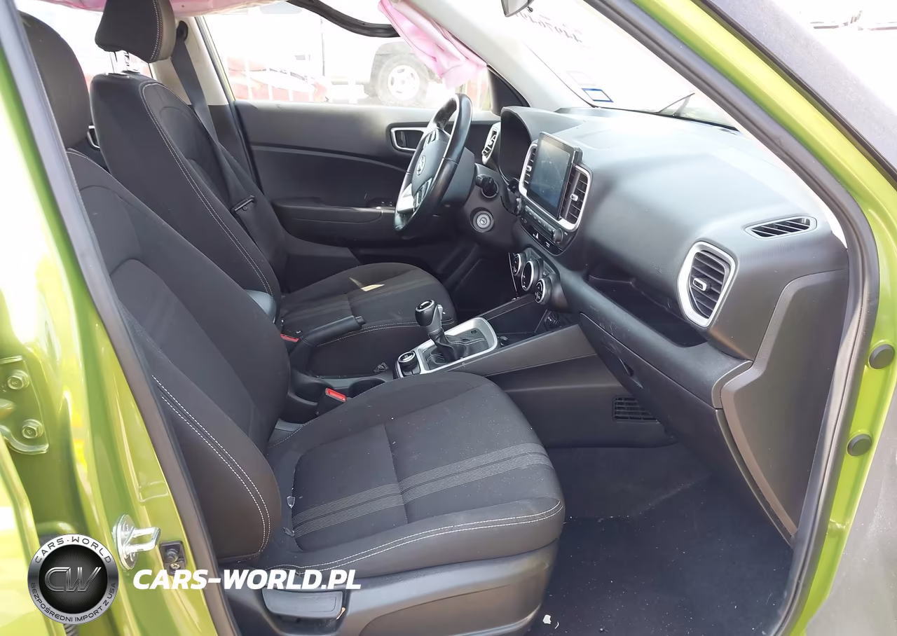 2021 Hyundai Venue Sel VIN:KMHRC8A3XMU082402 - 5