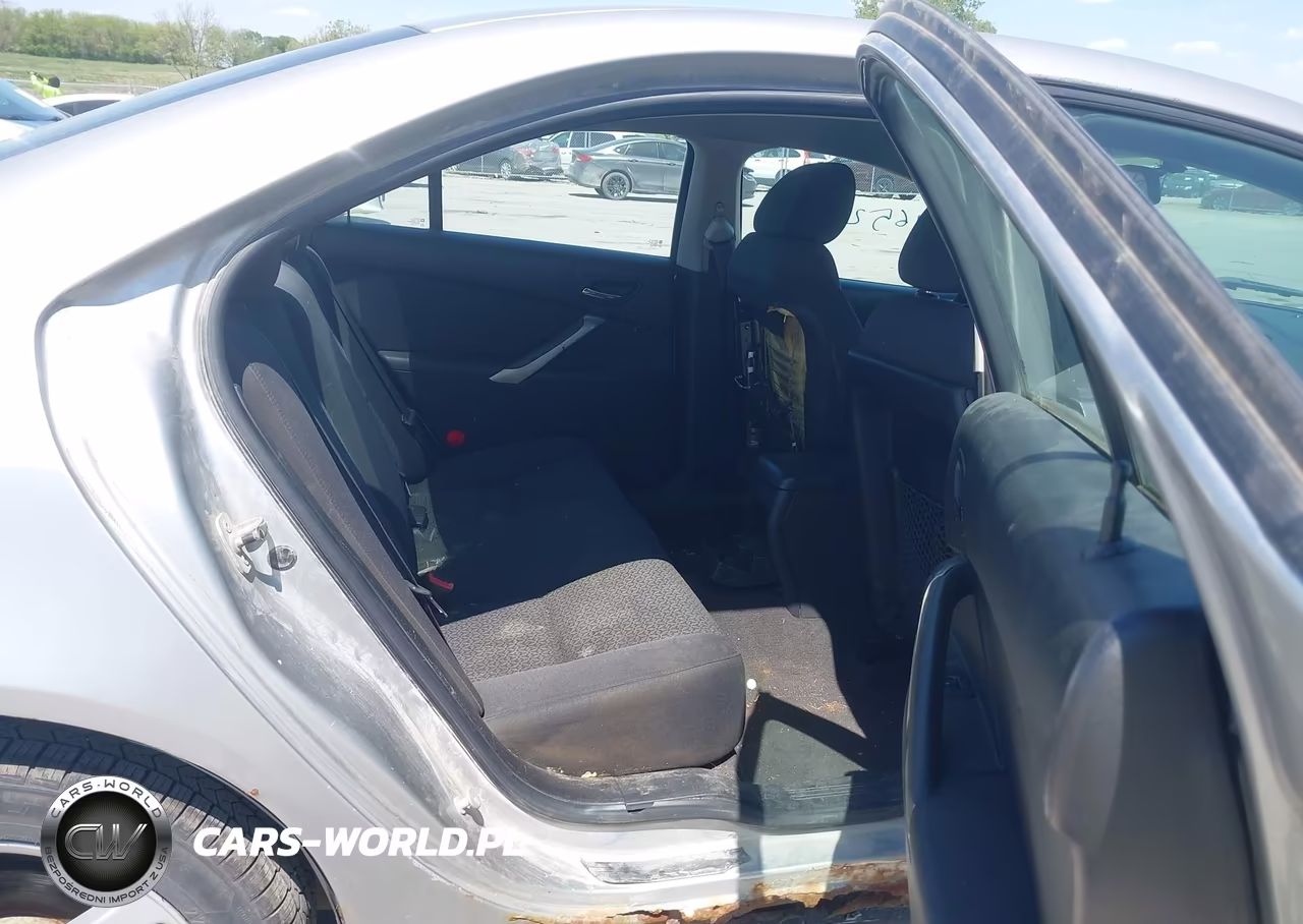 2008 Pontiac G6 VIN:1G2ZG57N384182304 - 8