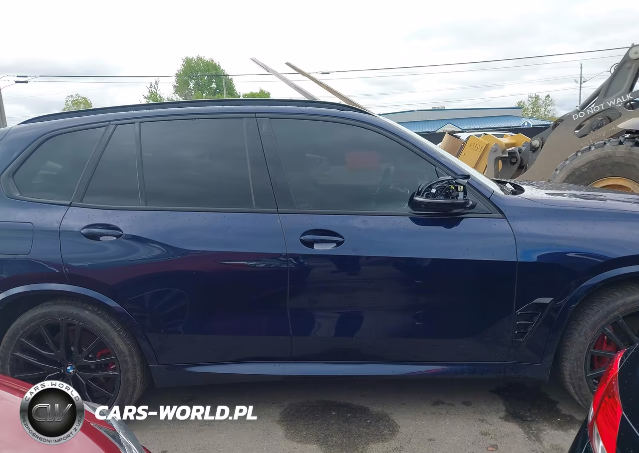 2024 BMW X5 M60I VIN:5UX33EU0XR9S52812 - 13