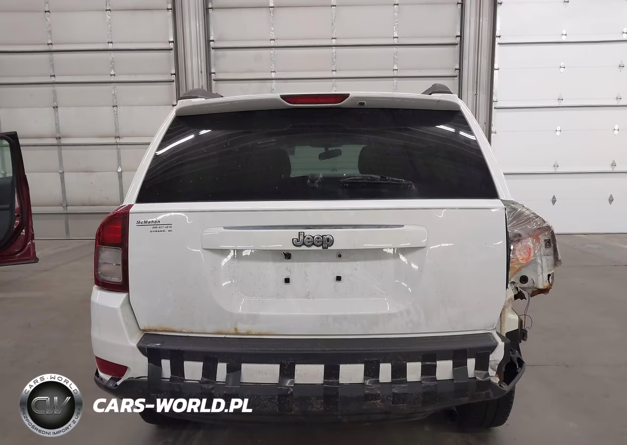 2015 Jeep Compass Sport VIN:1C4NJCBA5FD131193 - 17