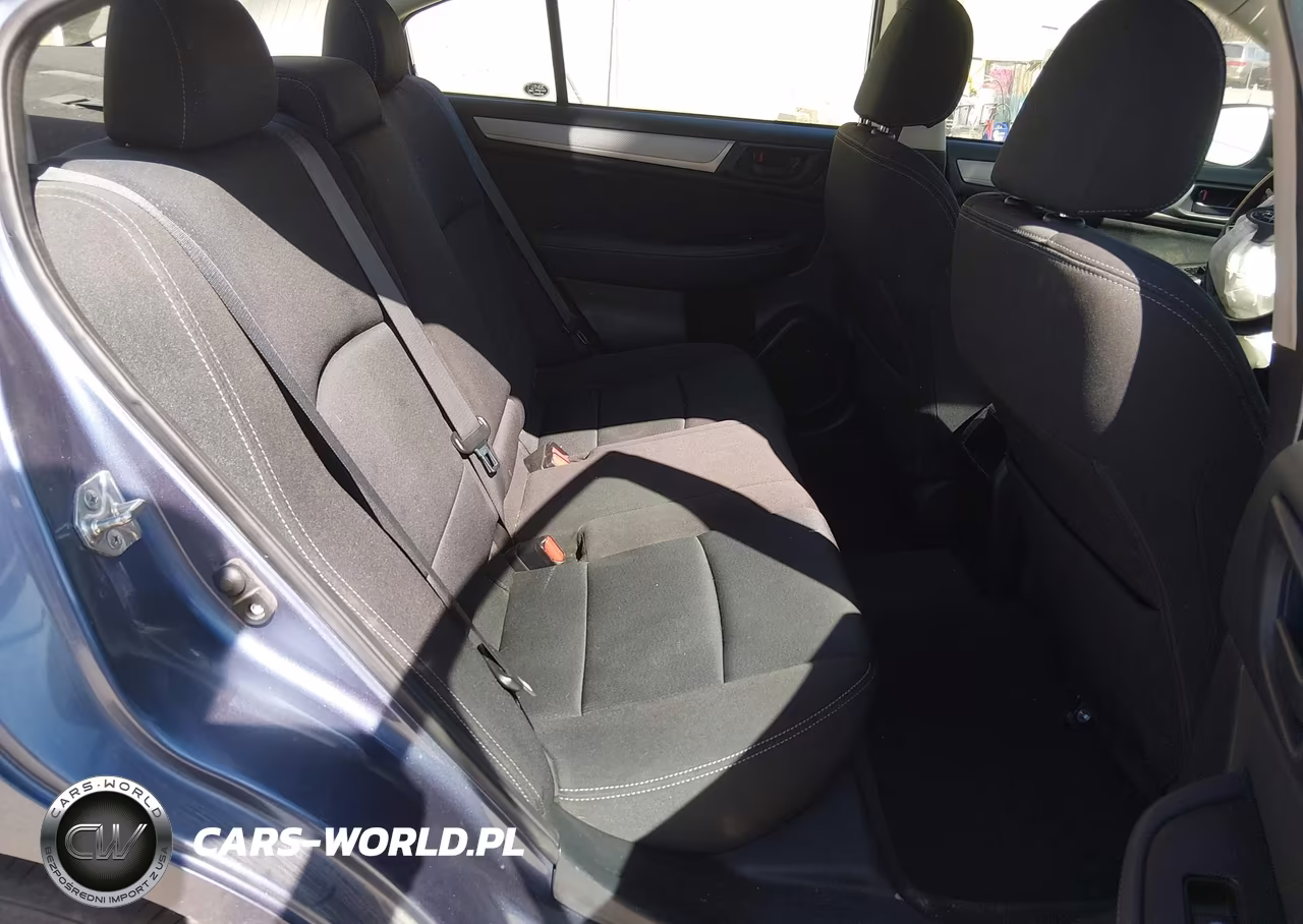 2018 Subaru Legacy 2.5I VIN:4S3BNAB66J3002045 - 8