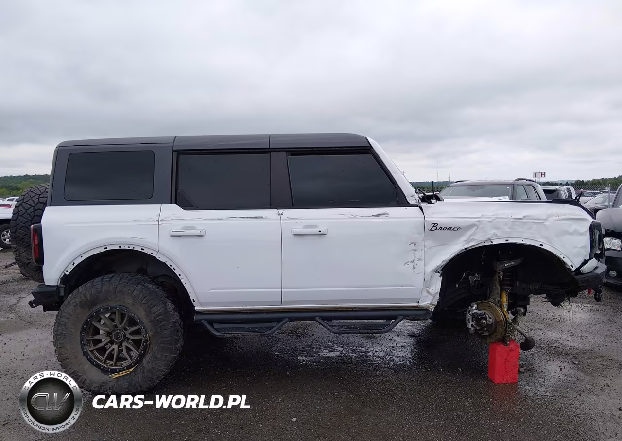 2021 Ford Bronco Wildtrak VIN:1FMEE5DP8MLA73435 - 14