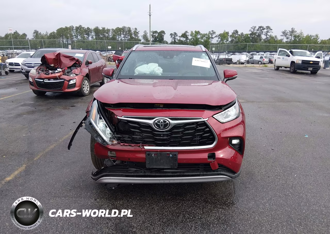 2022 Toyota Highlander Platinum VIN:5TDFZRBH0NS196064 - 12
