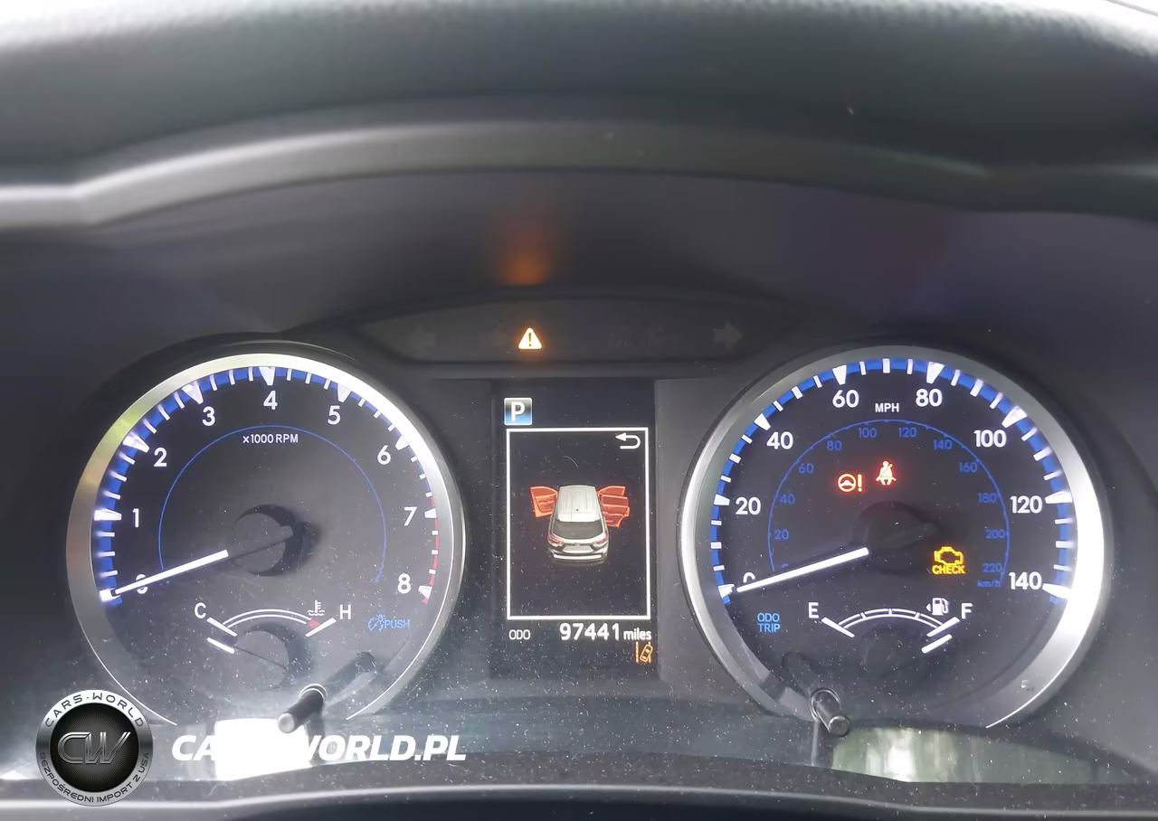 2019 Toyota Highlander Le VIN:5TDBZRFH8KS921107 - 7