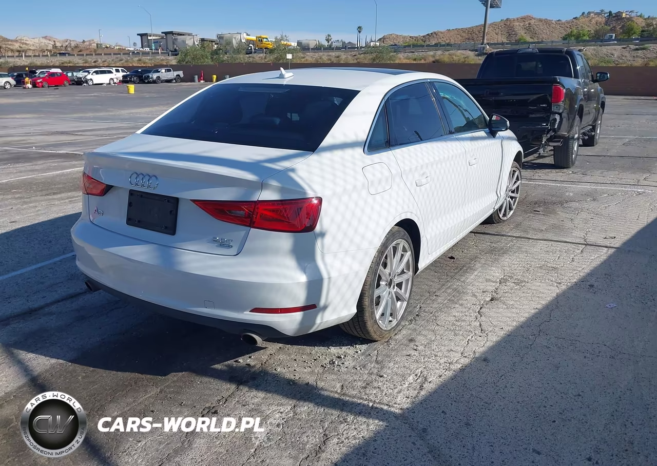2015 Audi A3 2.0T Premium VIN:WAUBFGFF1F1029406 - 4