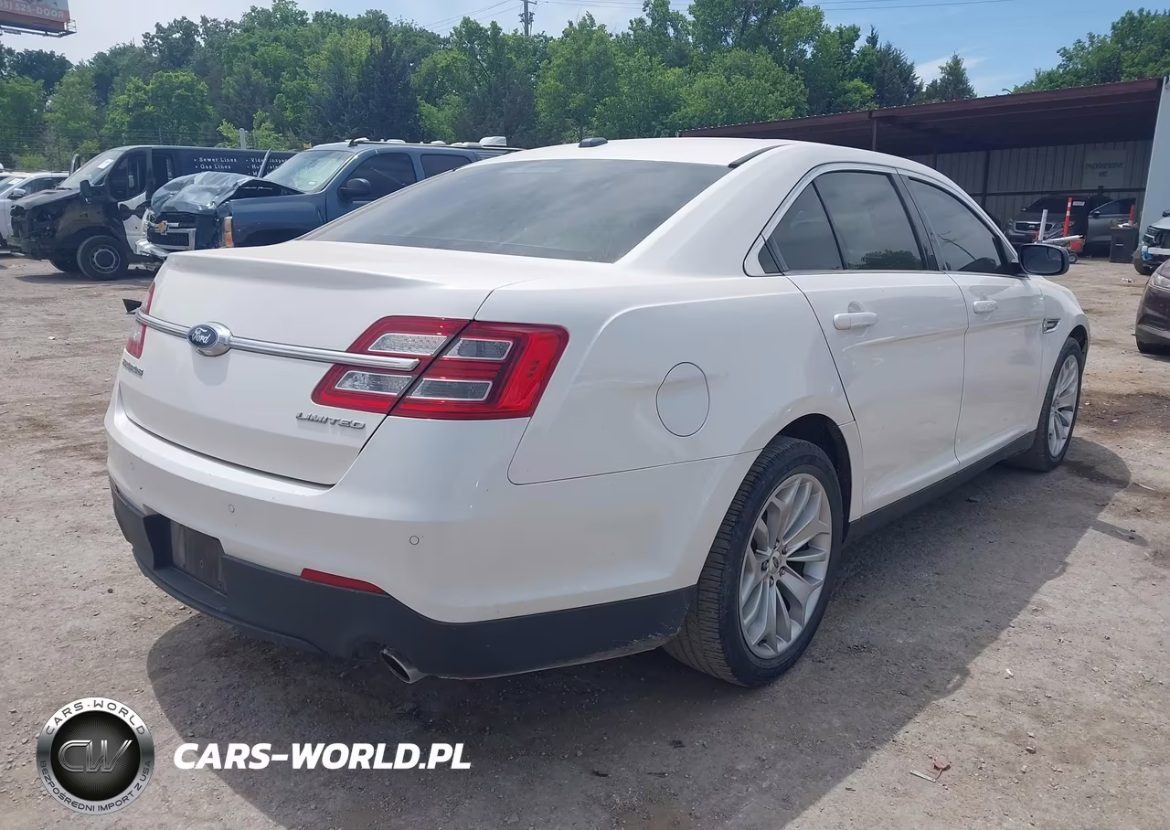 2016 Ford Taurus Limited VIN:1FAHP2F88GG114343 - 4