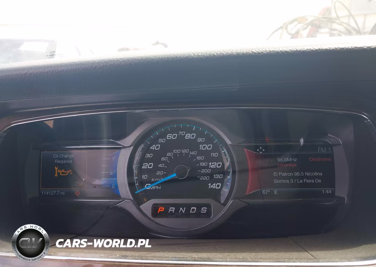 2016 Ford Taurus Limited VIN:1FAHP2F88GG114343 - 7