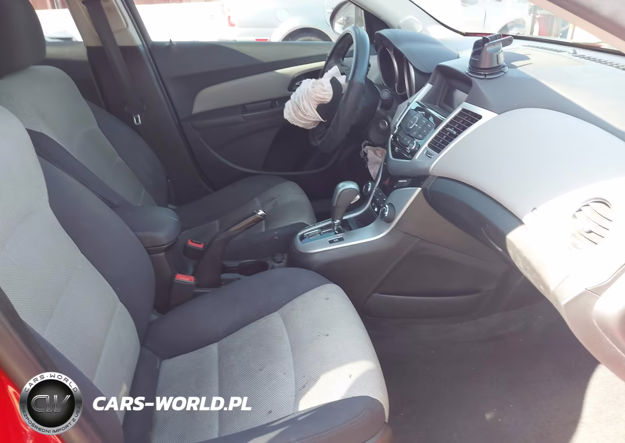 2016 Chevrolet Cruze Limited Ls Auto VIN:1G1PC5SG4G7173303 - 5